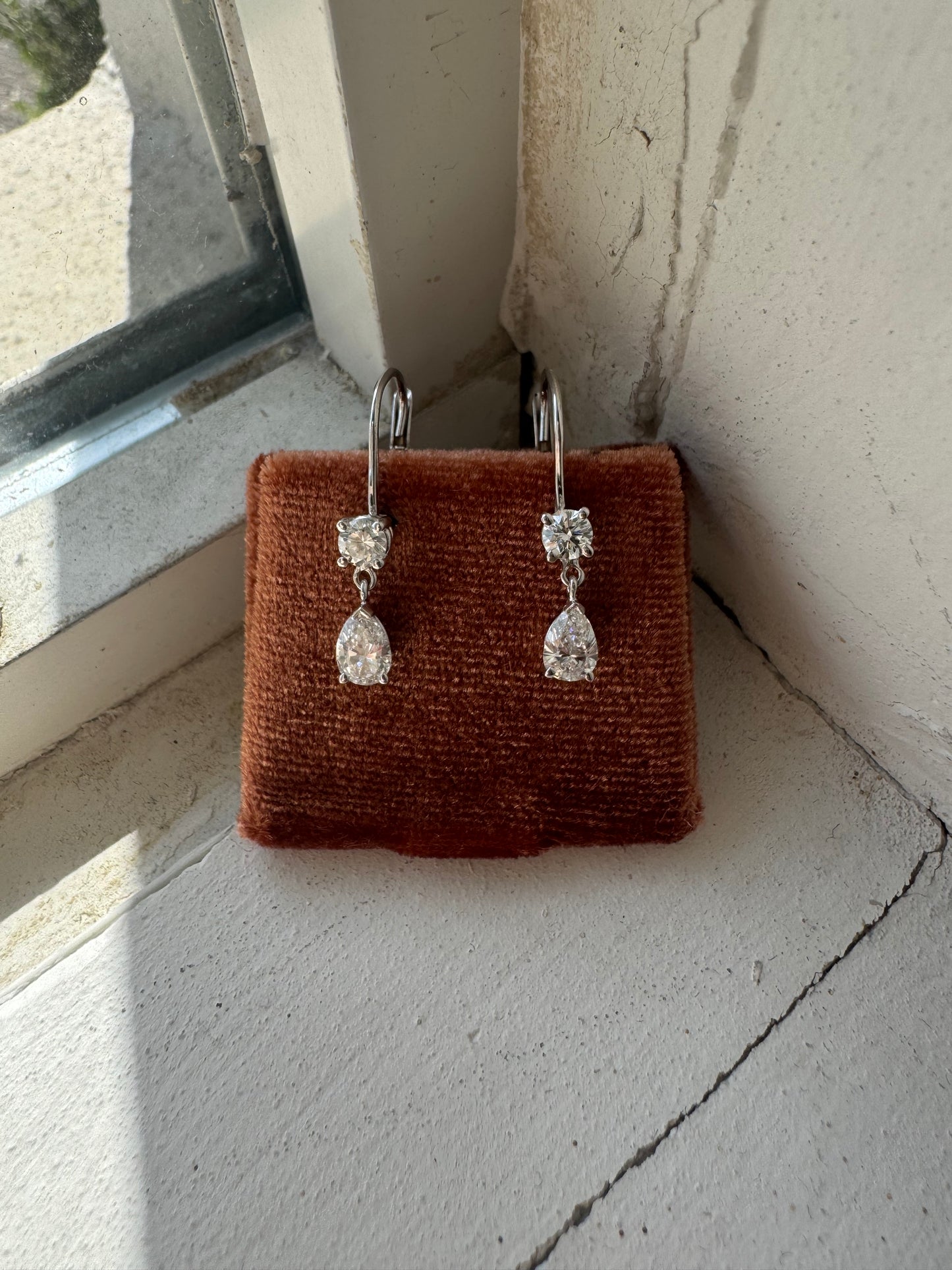 1ct Diamond drops