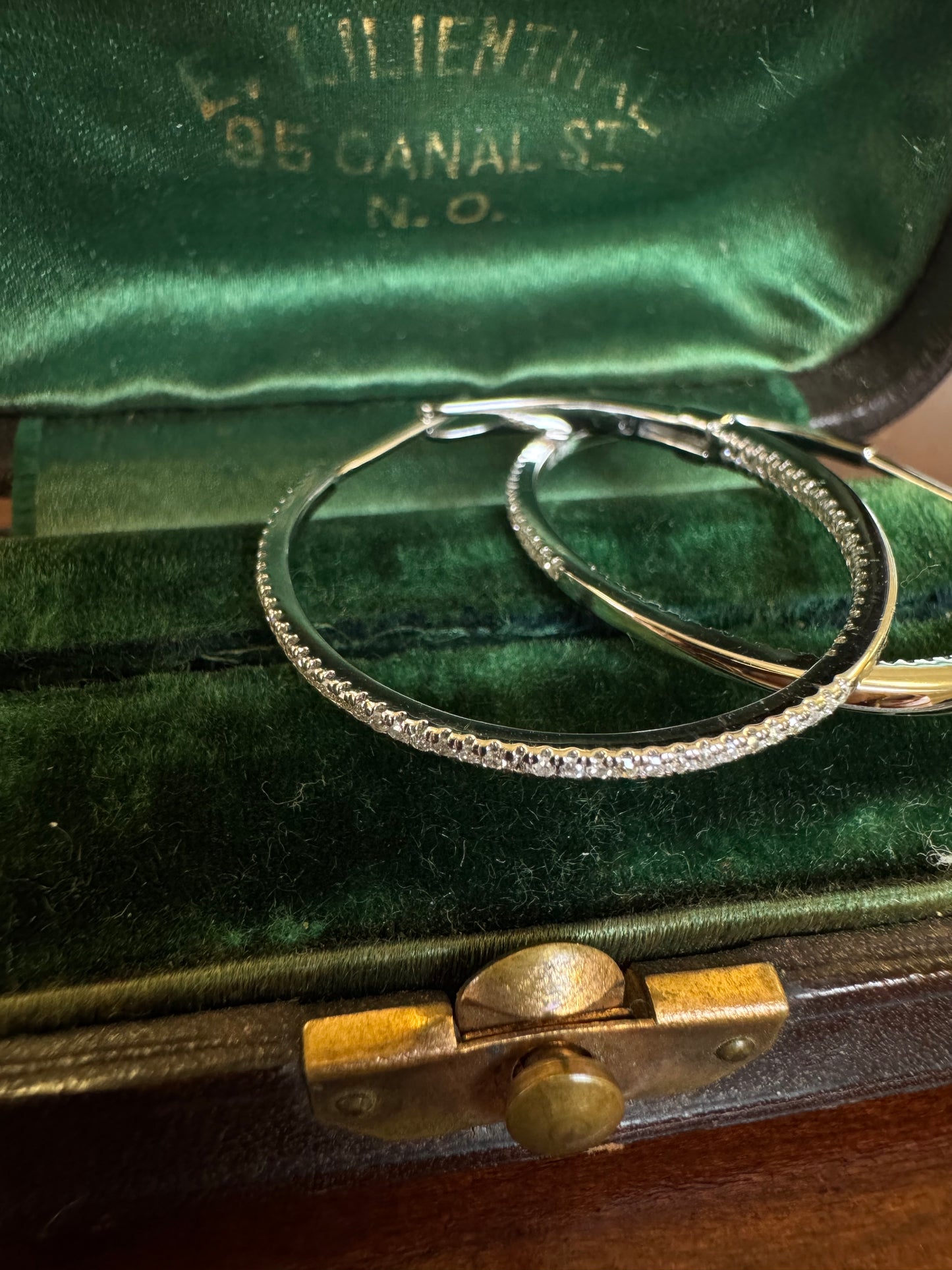 1.25” Diamond hoops
