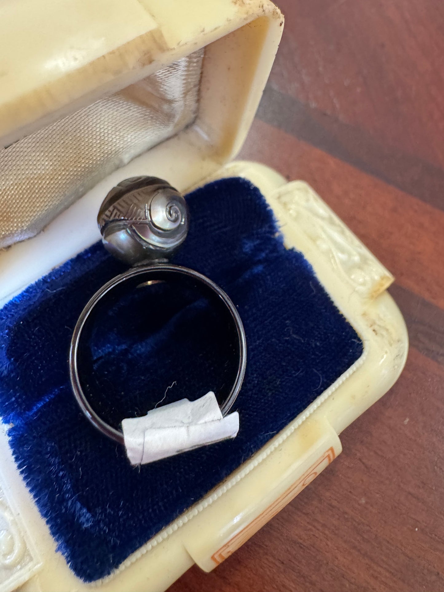 10mm hand carved Tahitian pearls ring