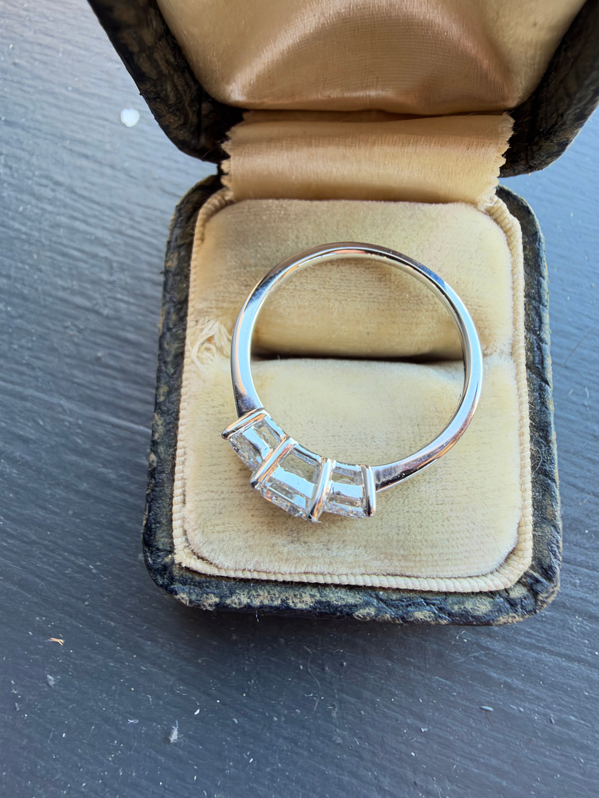 2ct lab grown diamond ring
