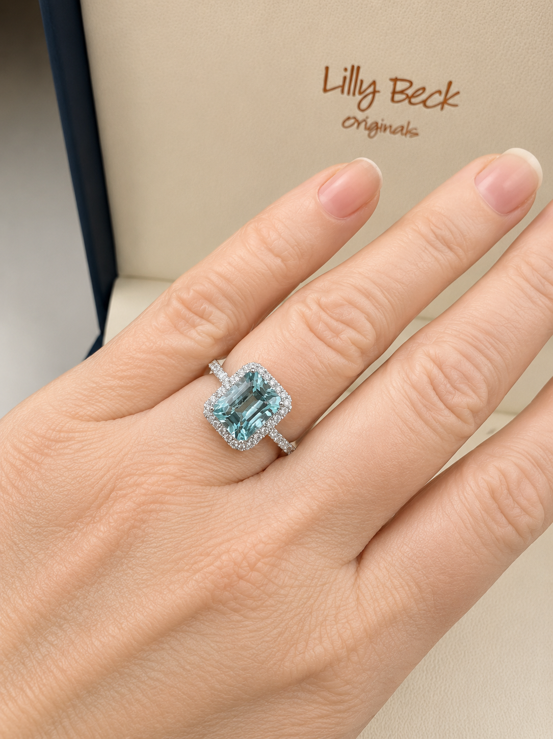 1.83ct Aquamarine and Diamond Ring