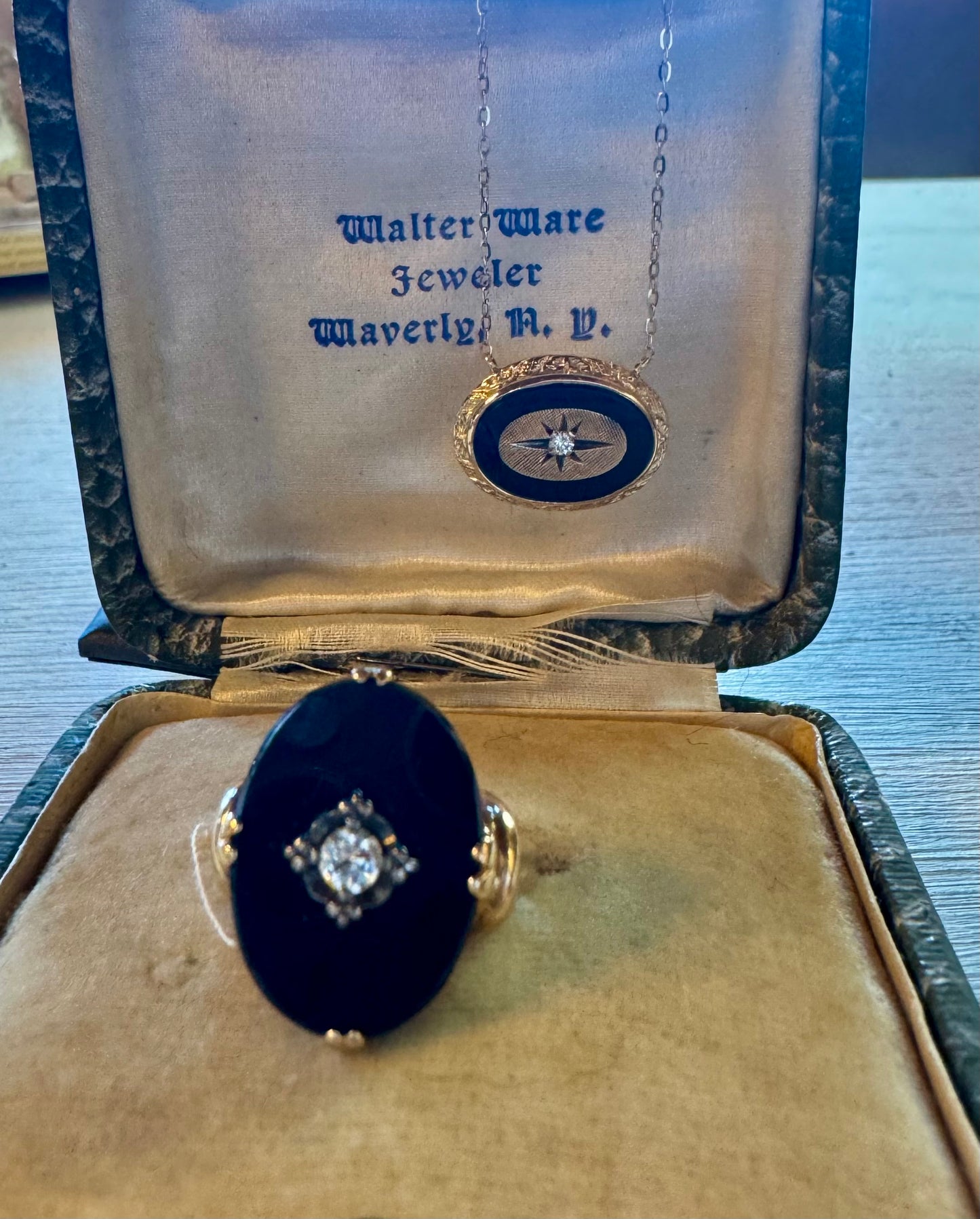 Vintage Black Onyx ring