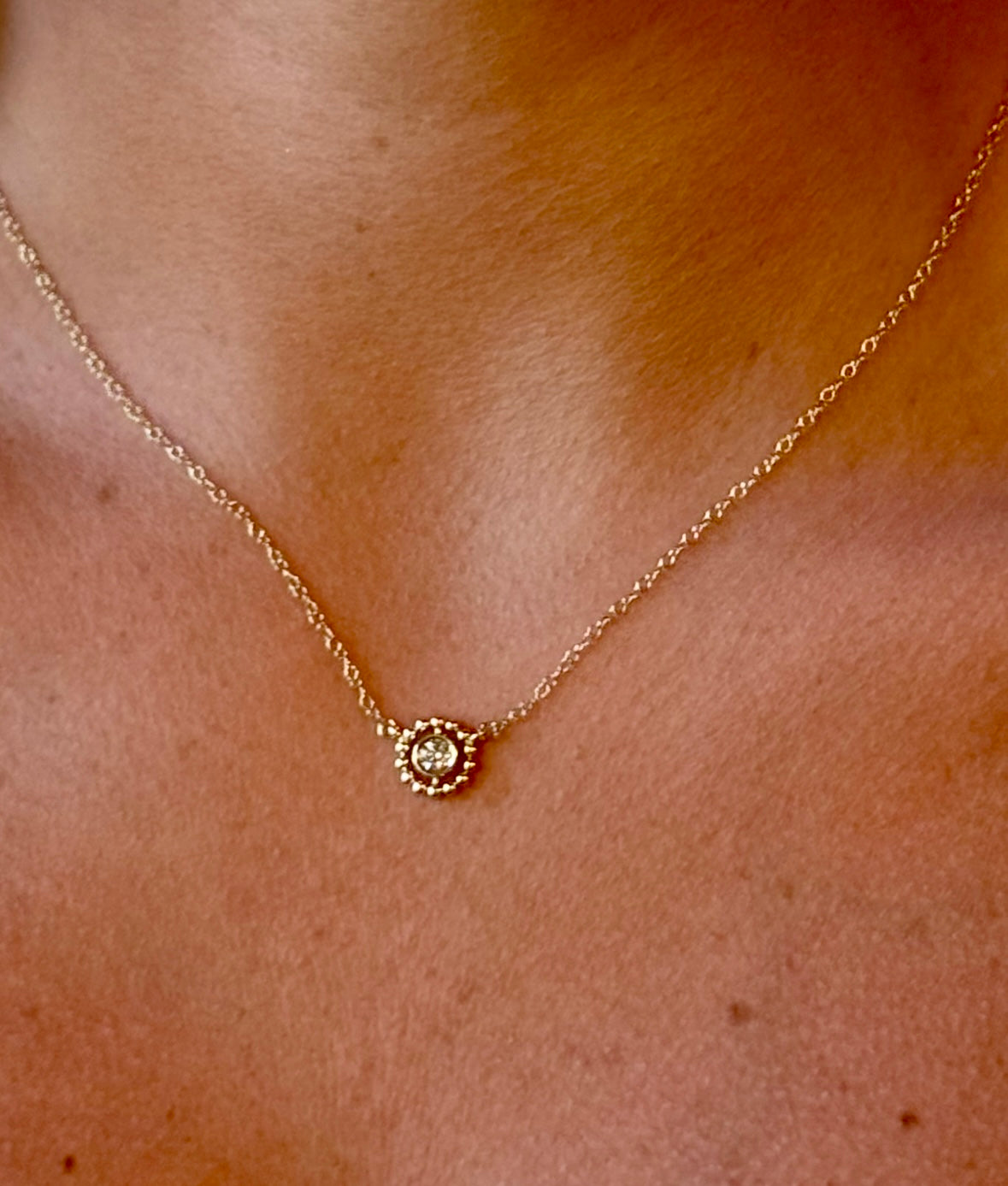 1/6ct Diamond necklace