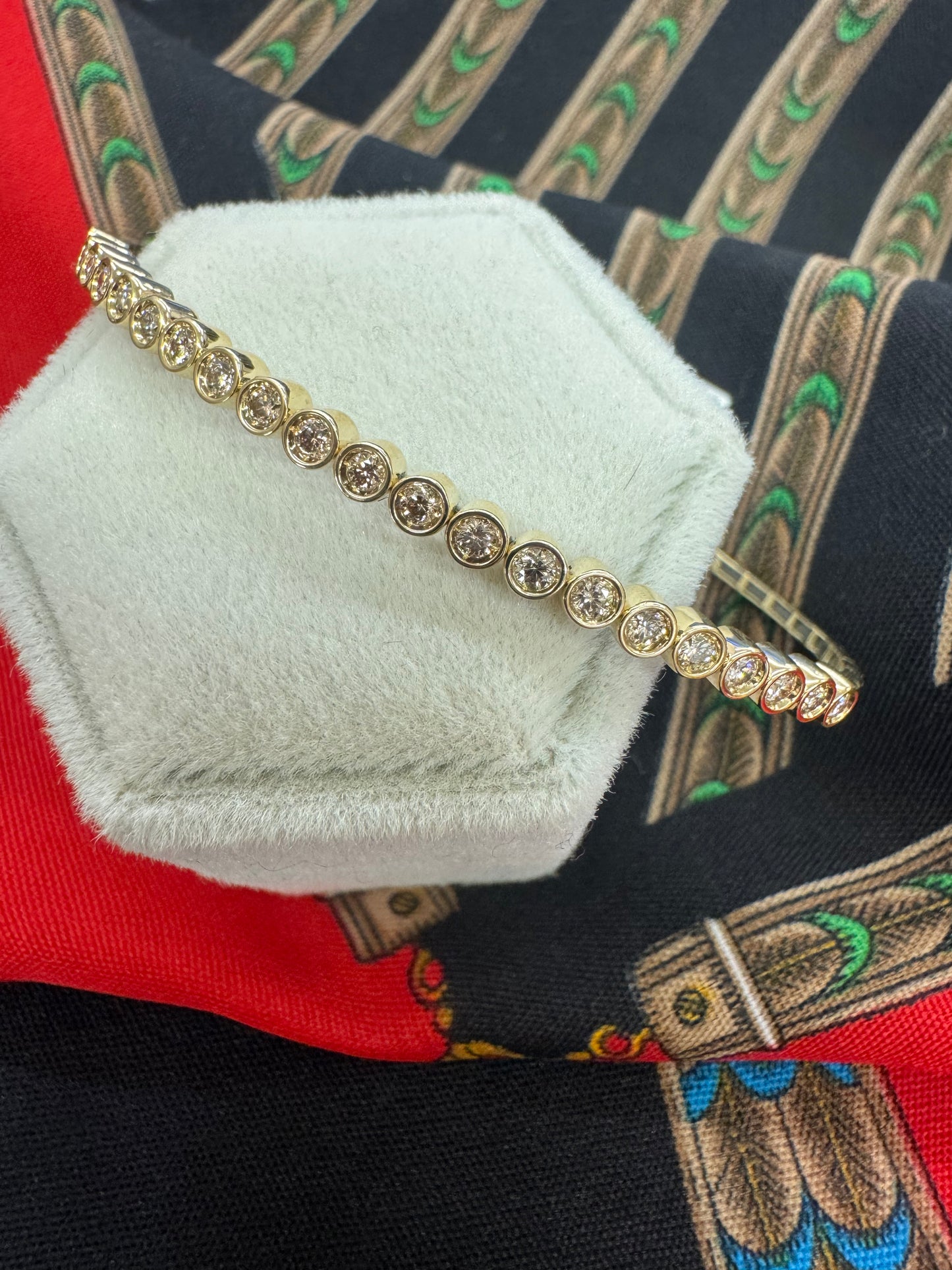 Ombre’ Diamond flex bangle