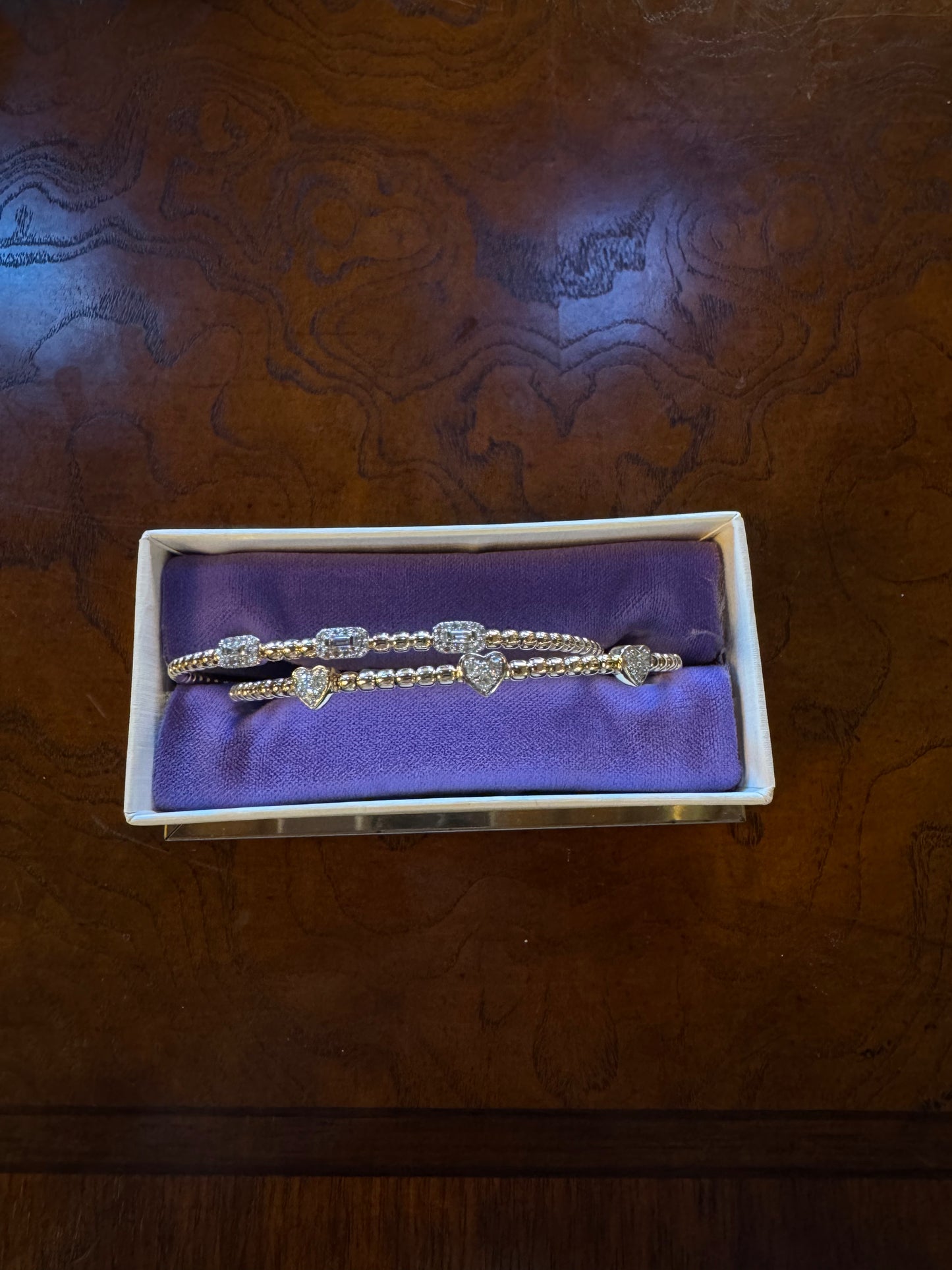 .24ct Diamond heart cuff