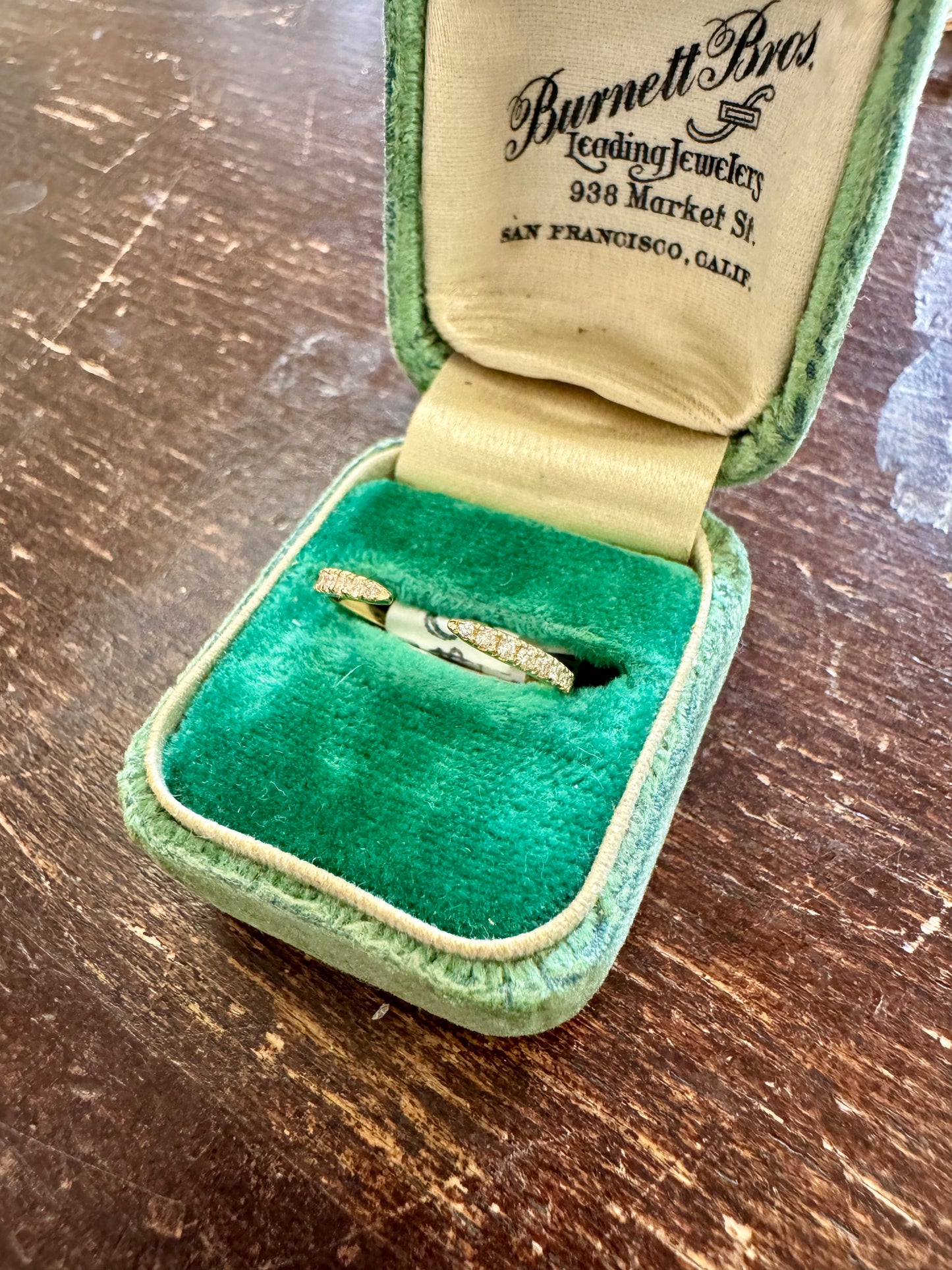 Diamond Band fits hard to fit rings