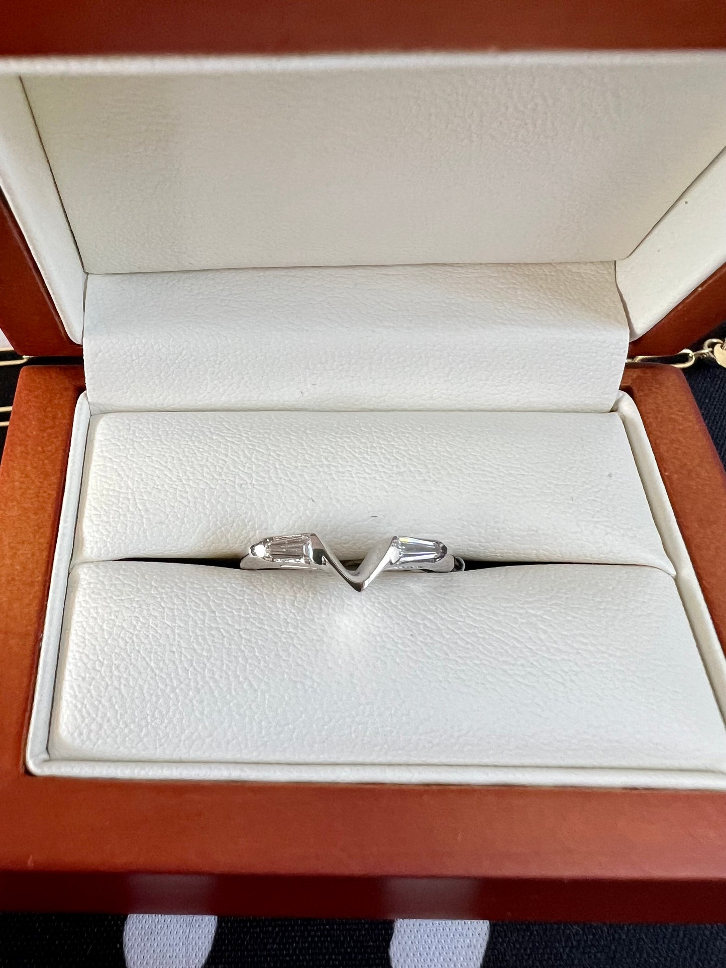 Baguette band for a Marquise