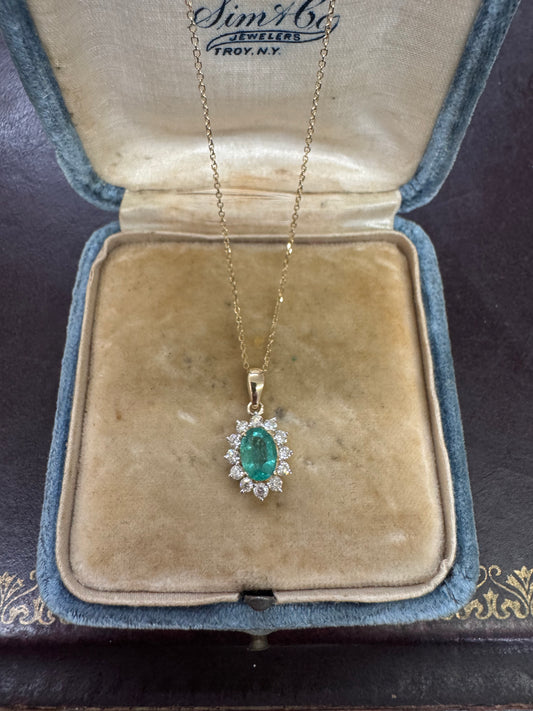 Emerald and Diamond pendant