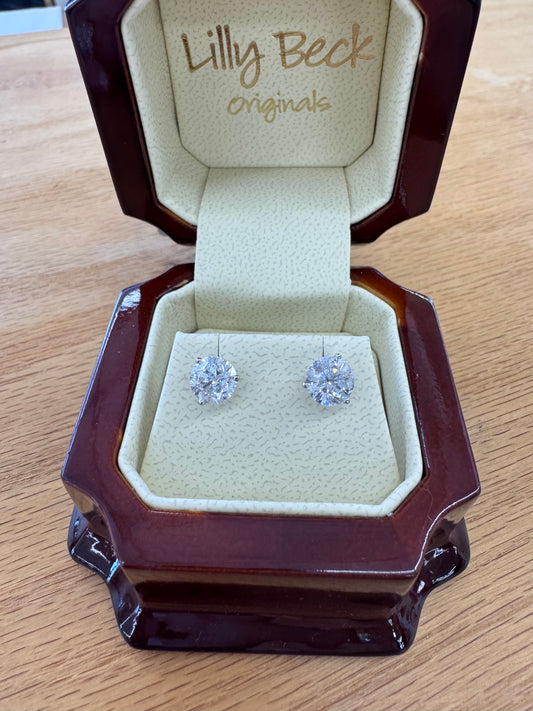 3.16ct Diamond studs