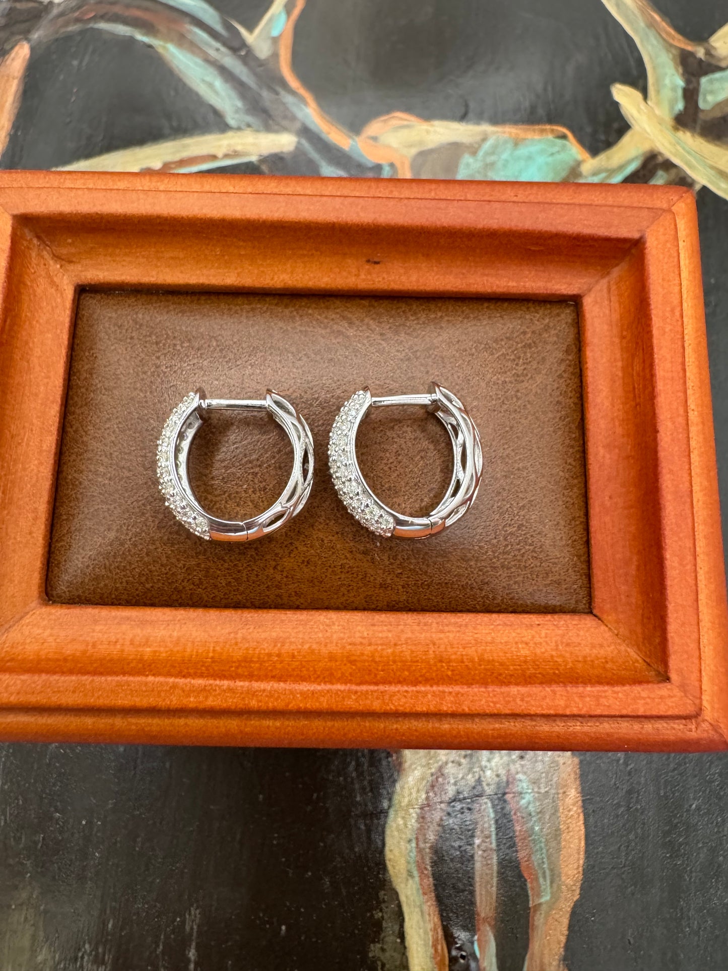 1ct Diamond Huggies