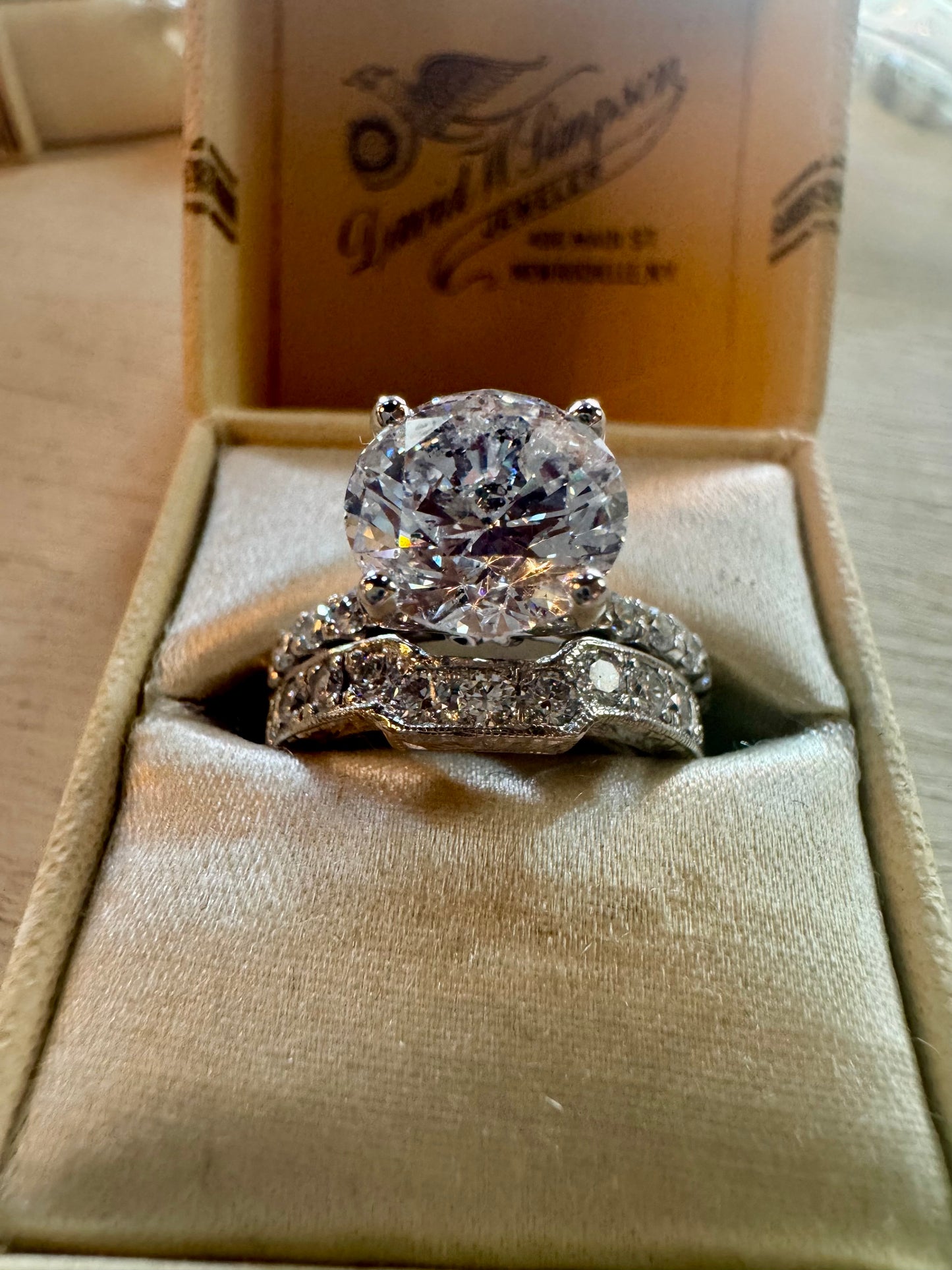 Hard to fit ring Diamond band