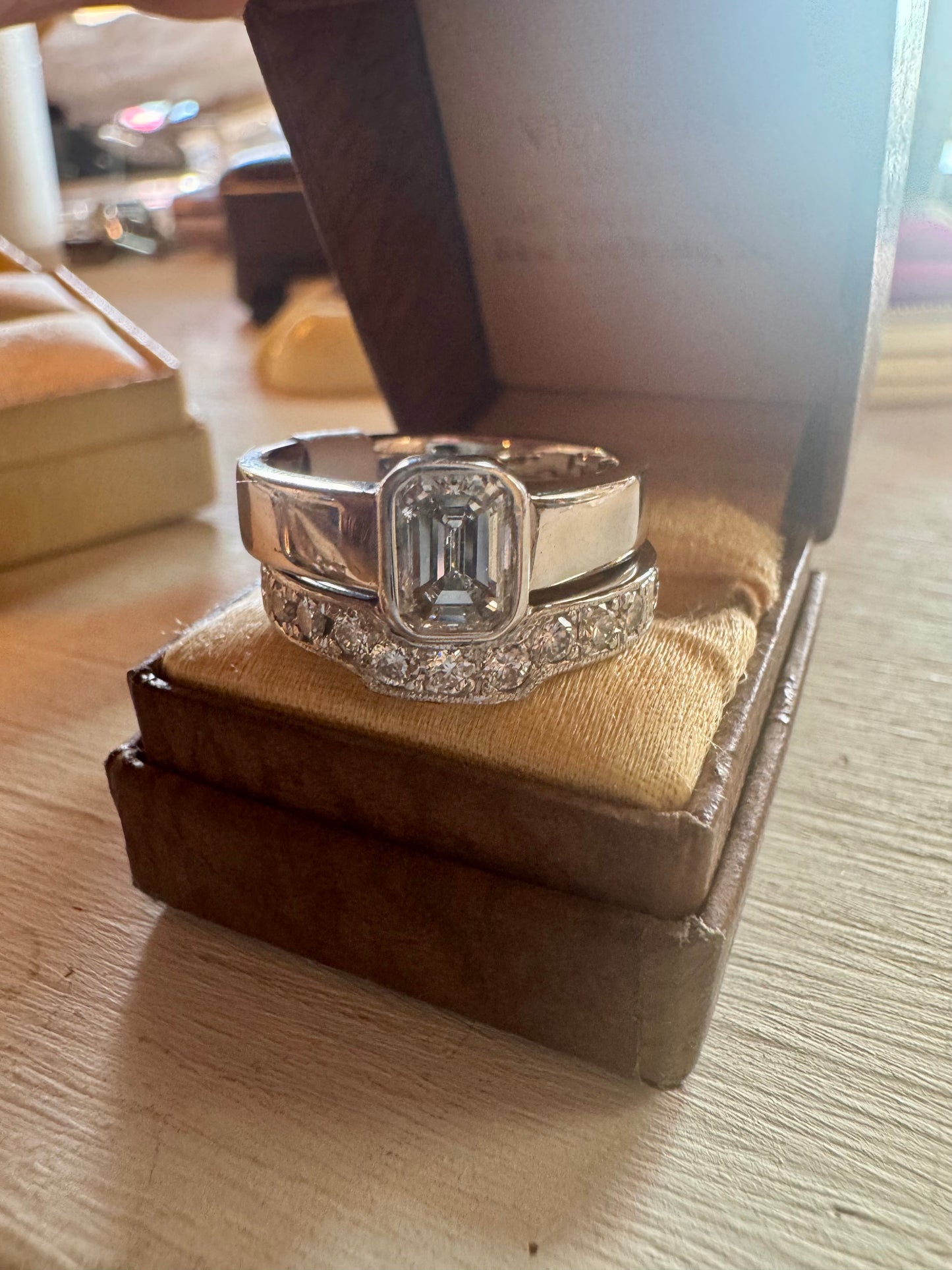 Hard to fit ring Diamond band