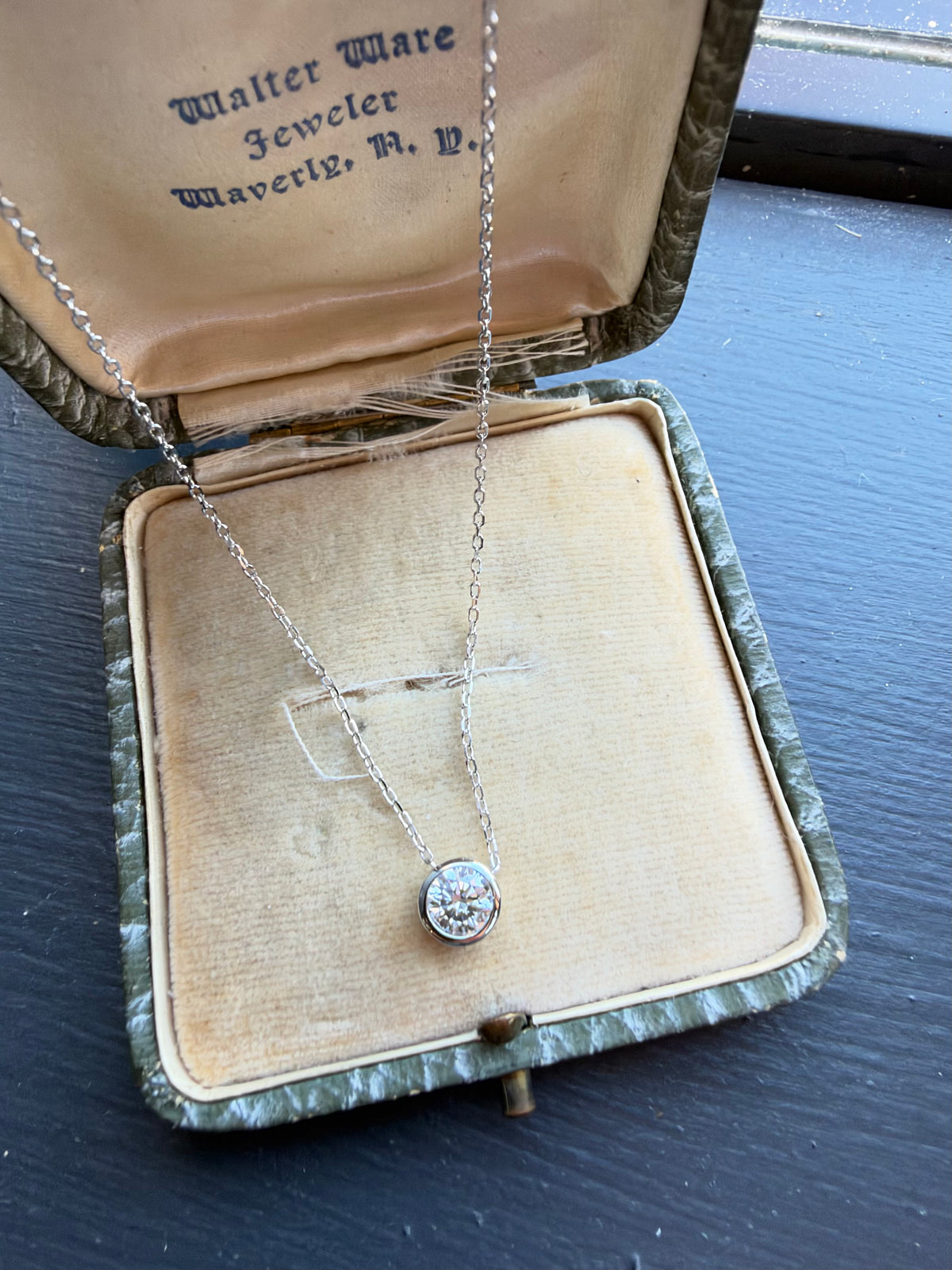 1ct lab grown diamond necklace