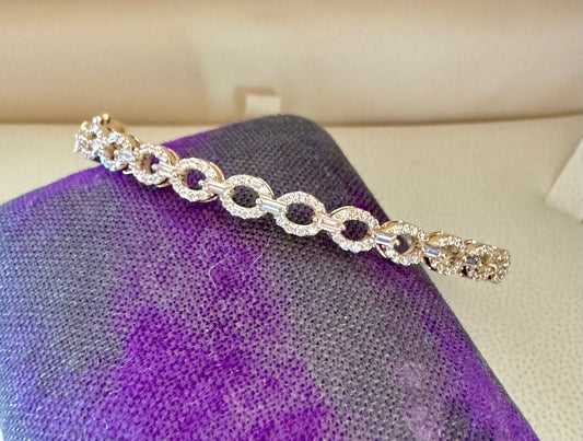 Diamond link bangle