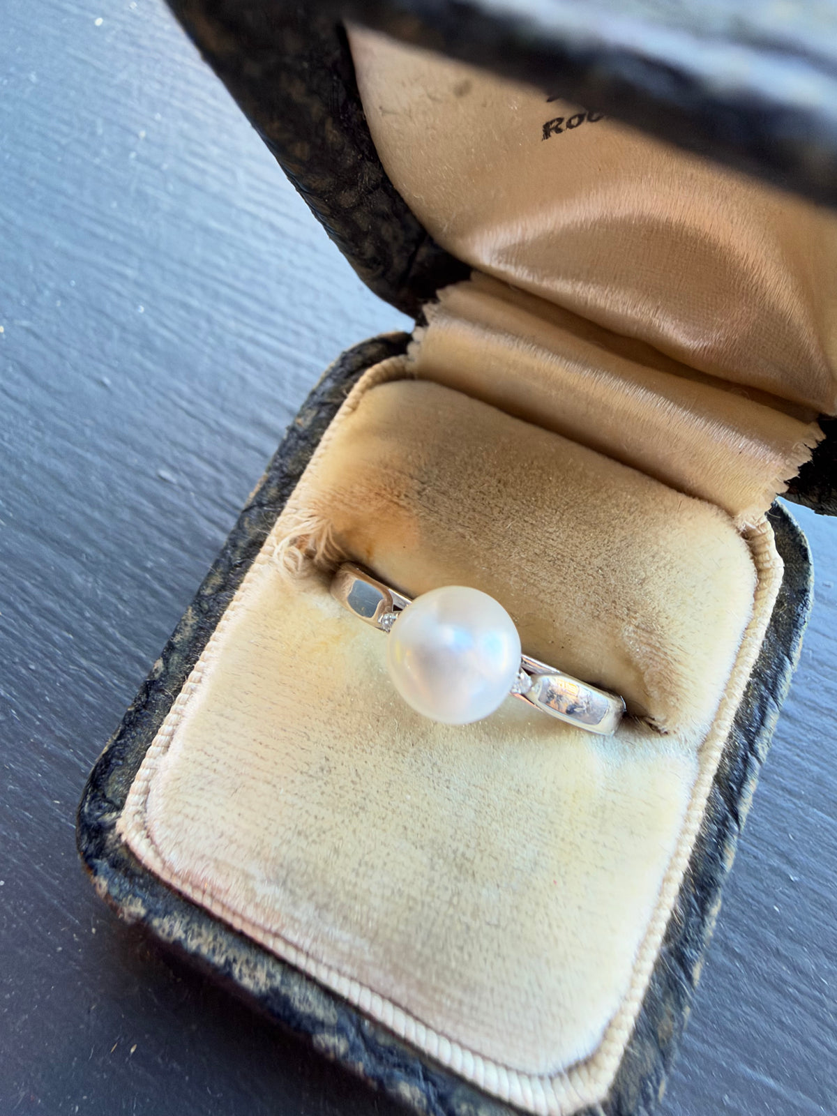 Pearl ring