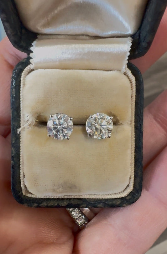 2.03ct Diamond studs