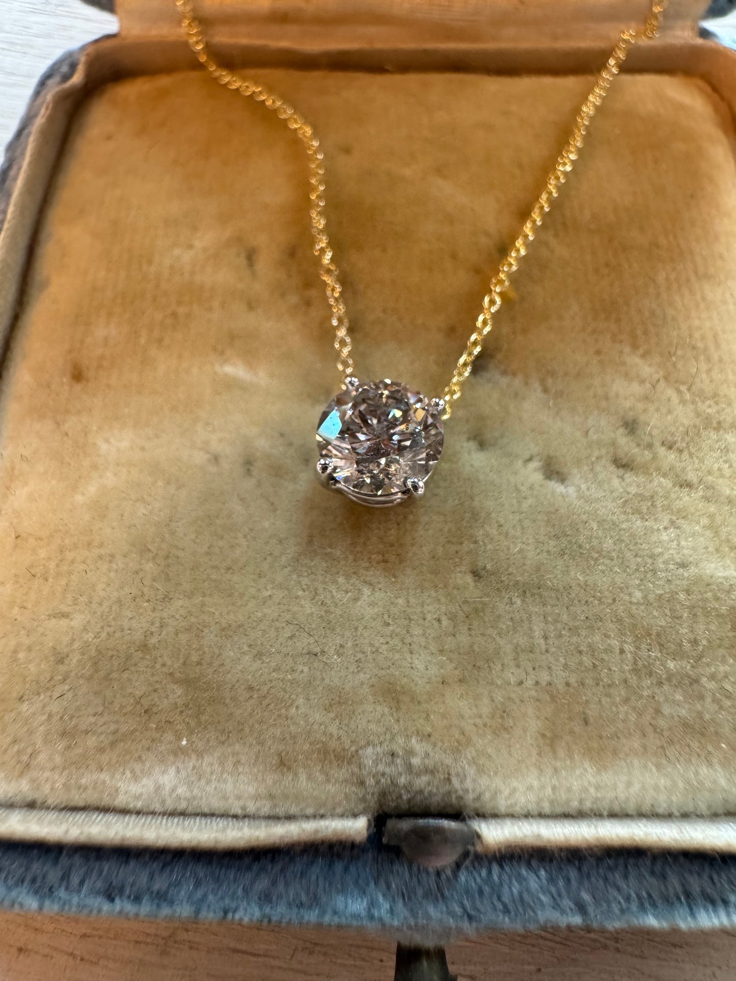 1.06ct Diamond necklace