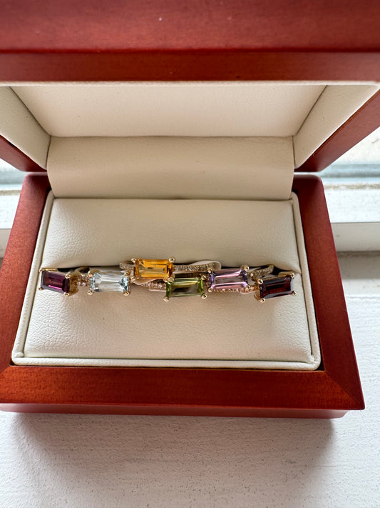 Gemstone and diamond rings