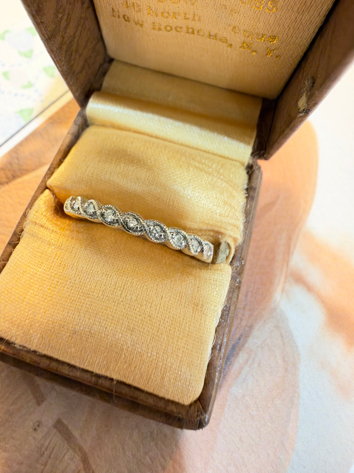 Diamond band