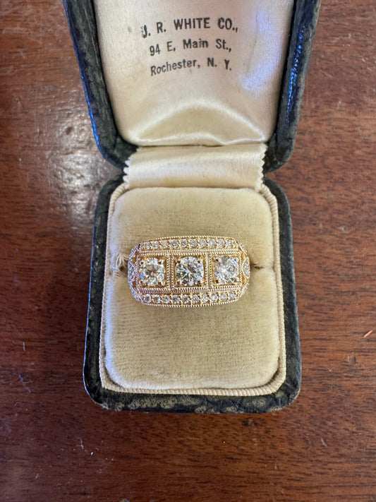 Antique style diamond ring