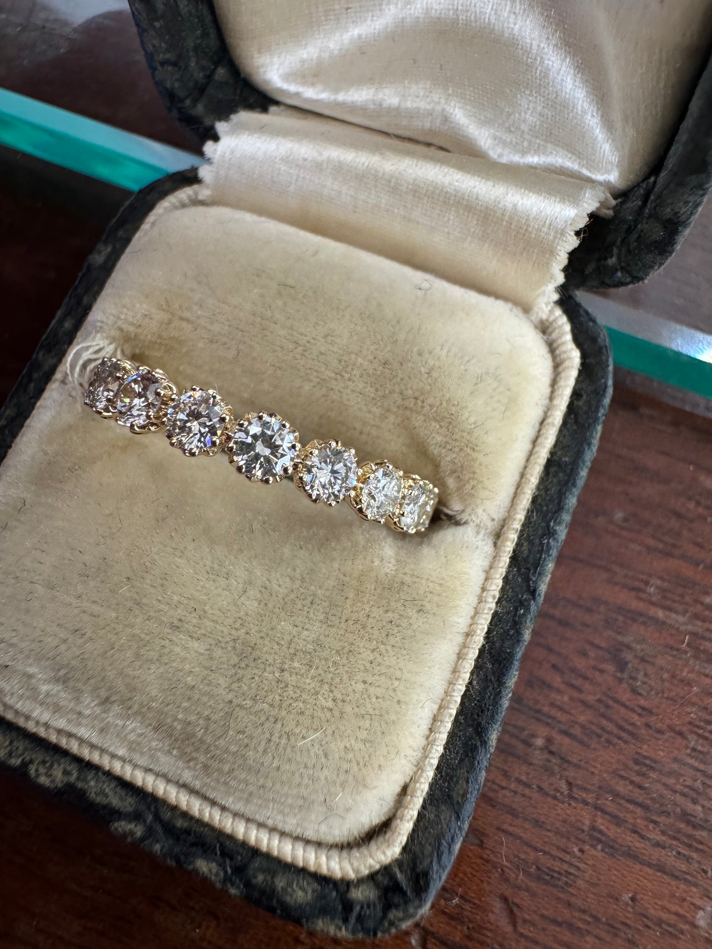 1ct  DiamondBand