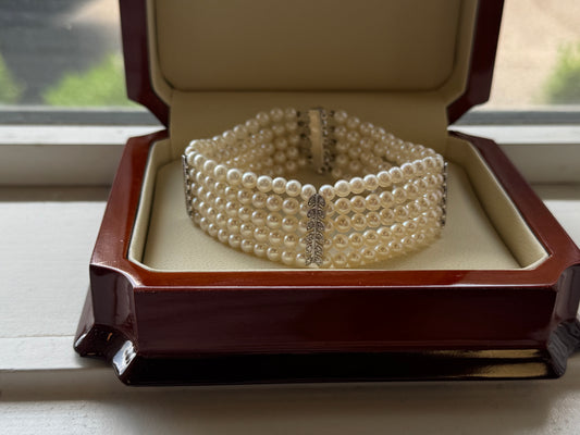 5 strand cultured pearl bracelet