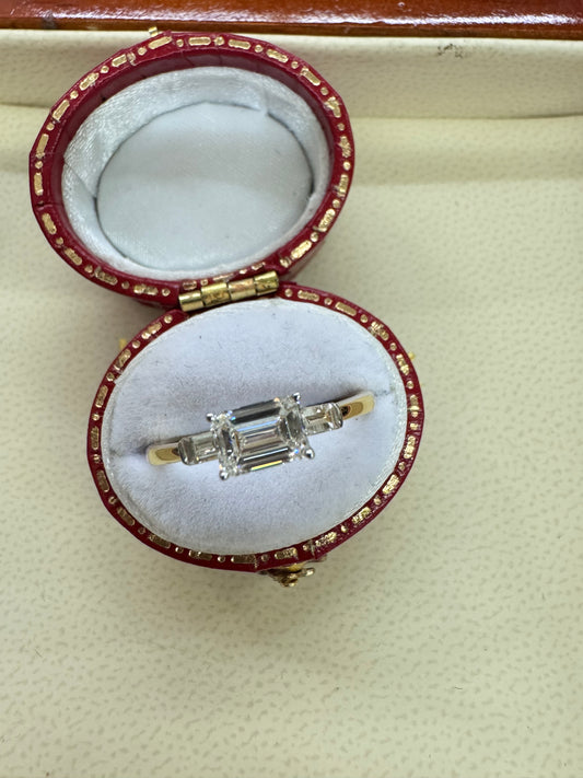 1ct Lab grown diamond ring