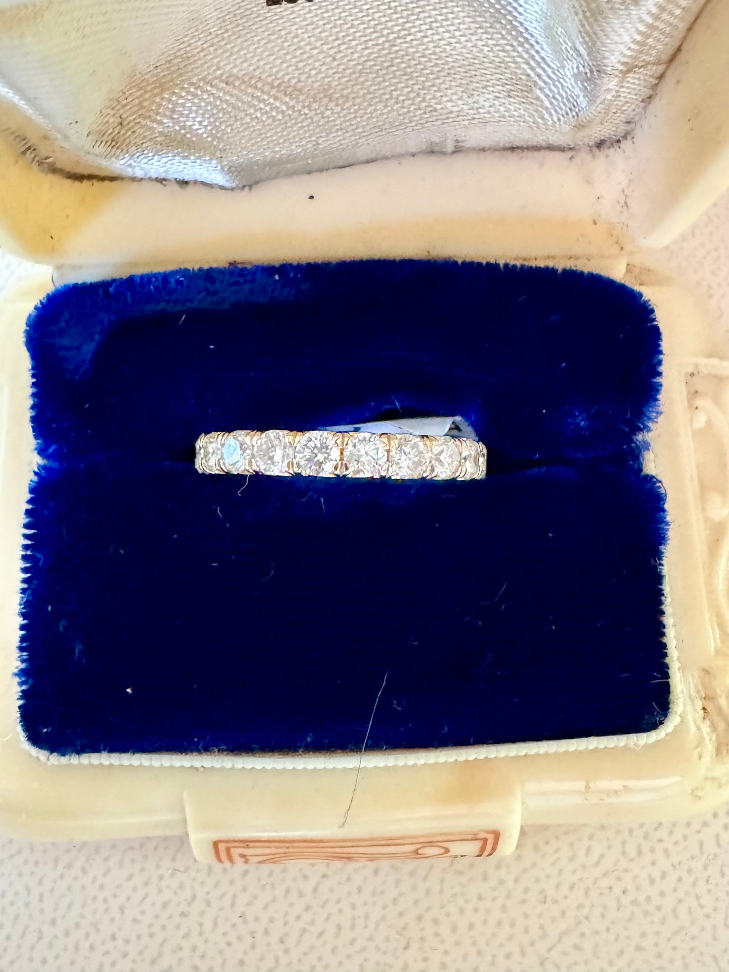 .91ct Diamond band