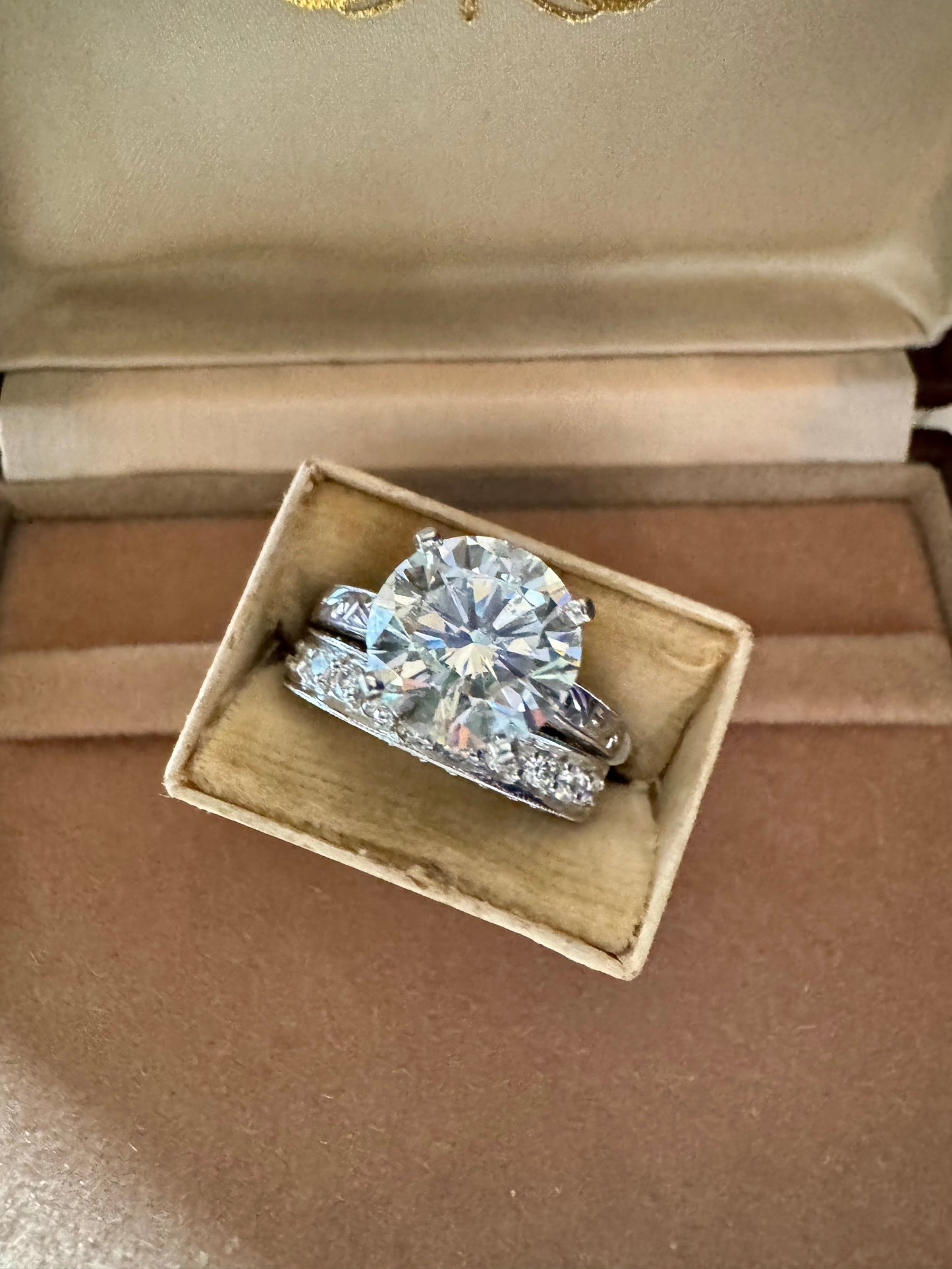 .75ct Diamond band