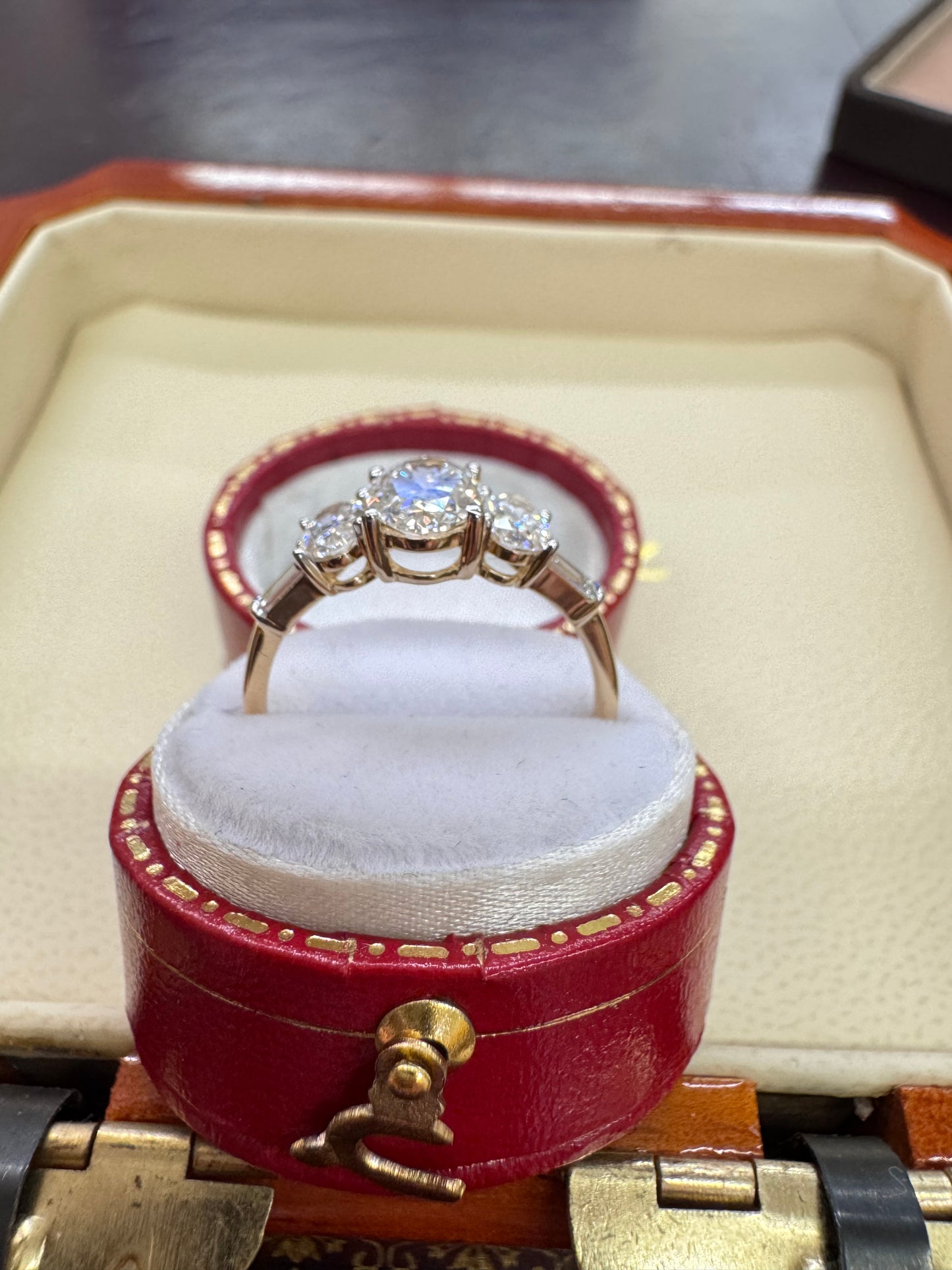 1.75ct lab grown diamond ring