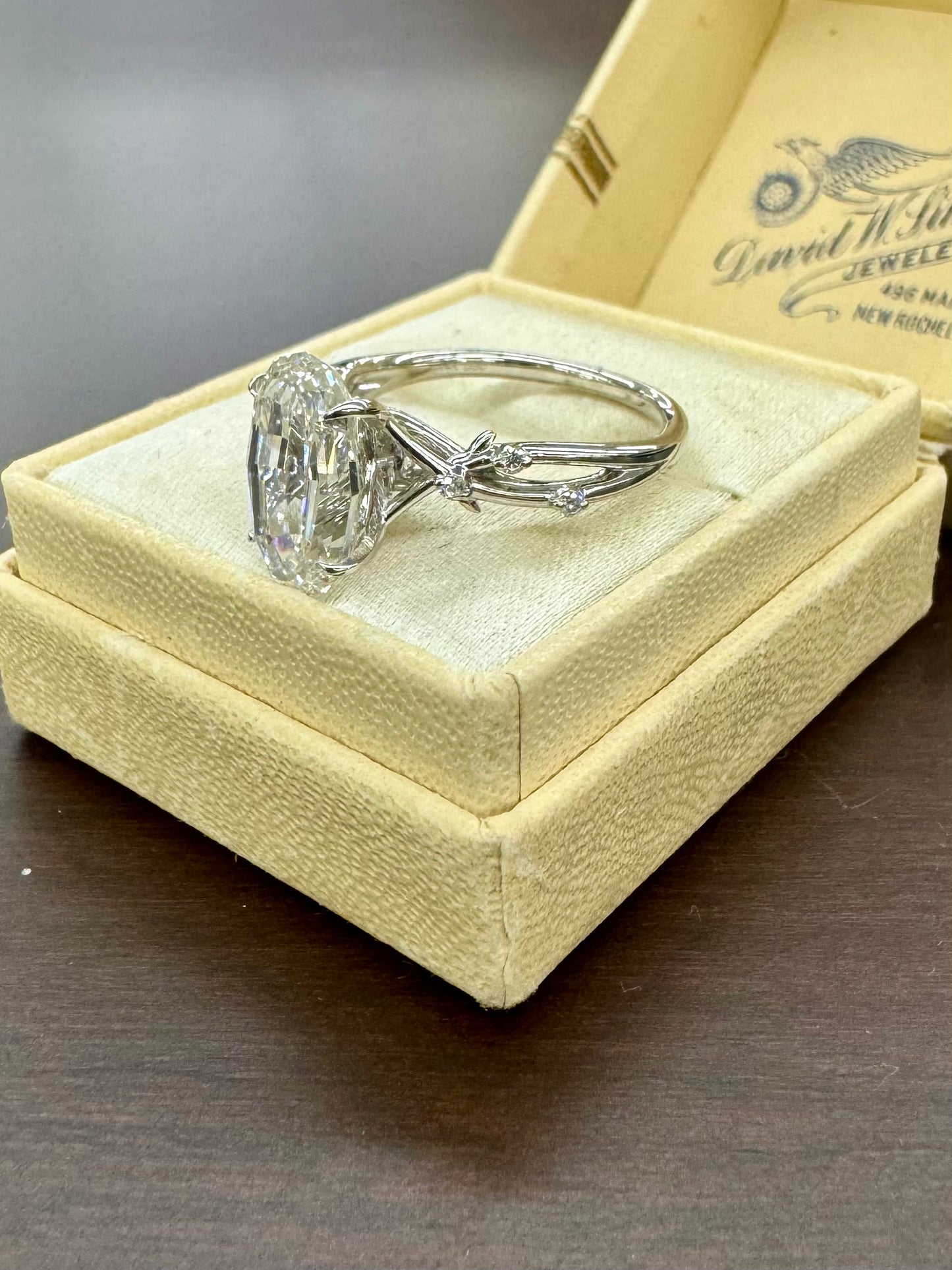 3.13ct Criss cut lab grown diamond ring