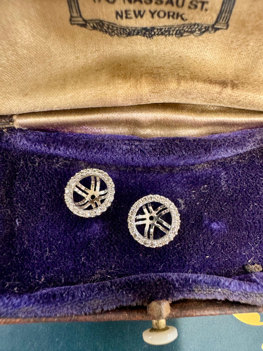 Diamond jackets