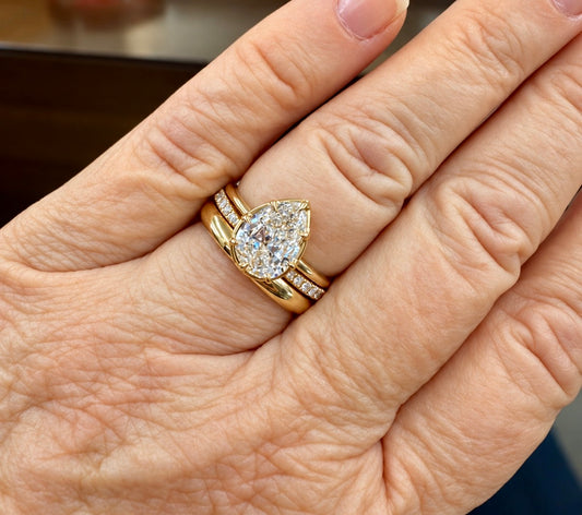 1.74 CT Natural Pear-Shaped Diamond Ring