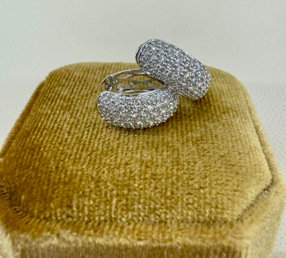 1ct Diamond Huggies