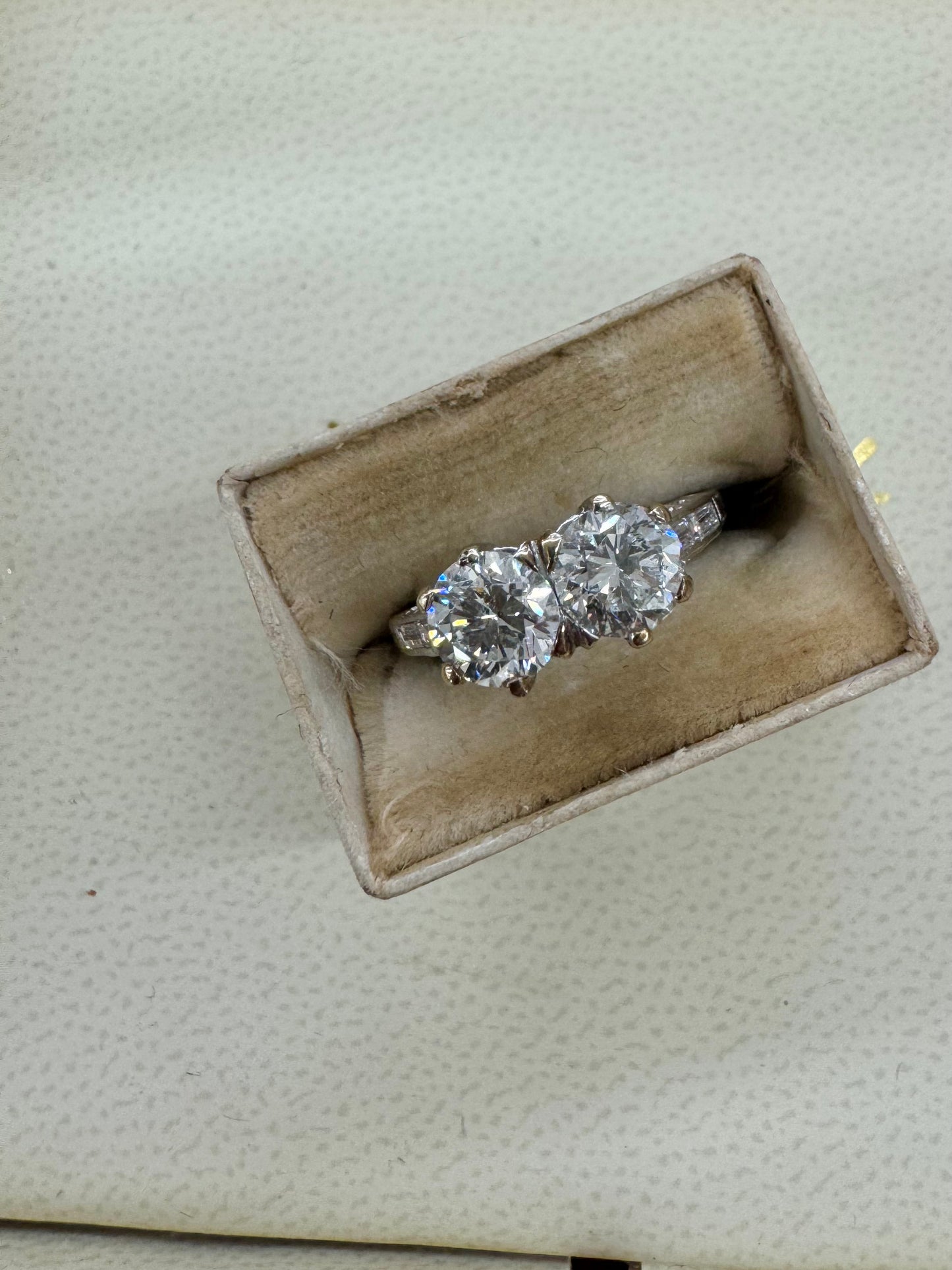 Stunning Antique Diamond ring