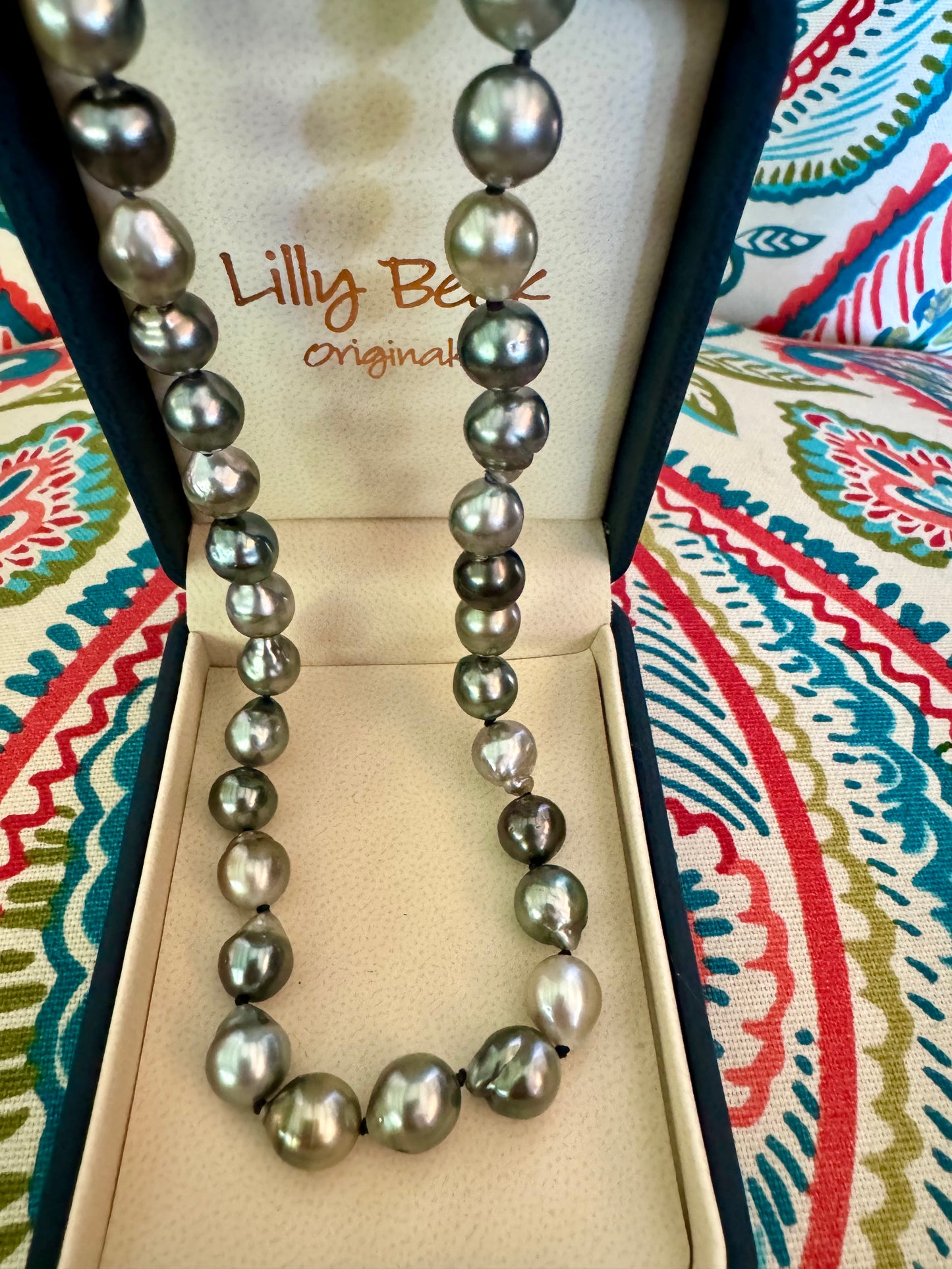 9-10mm Tahitian Pearls