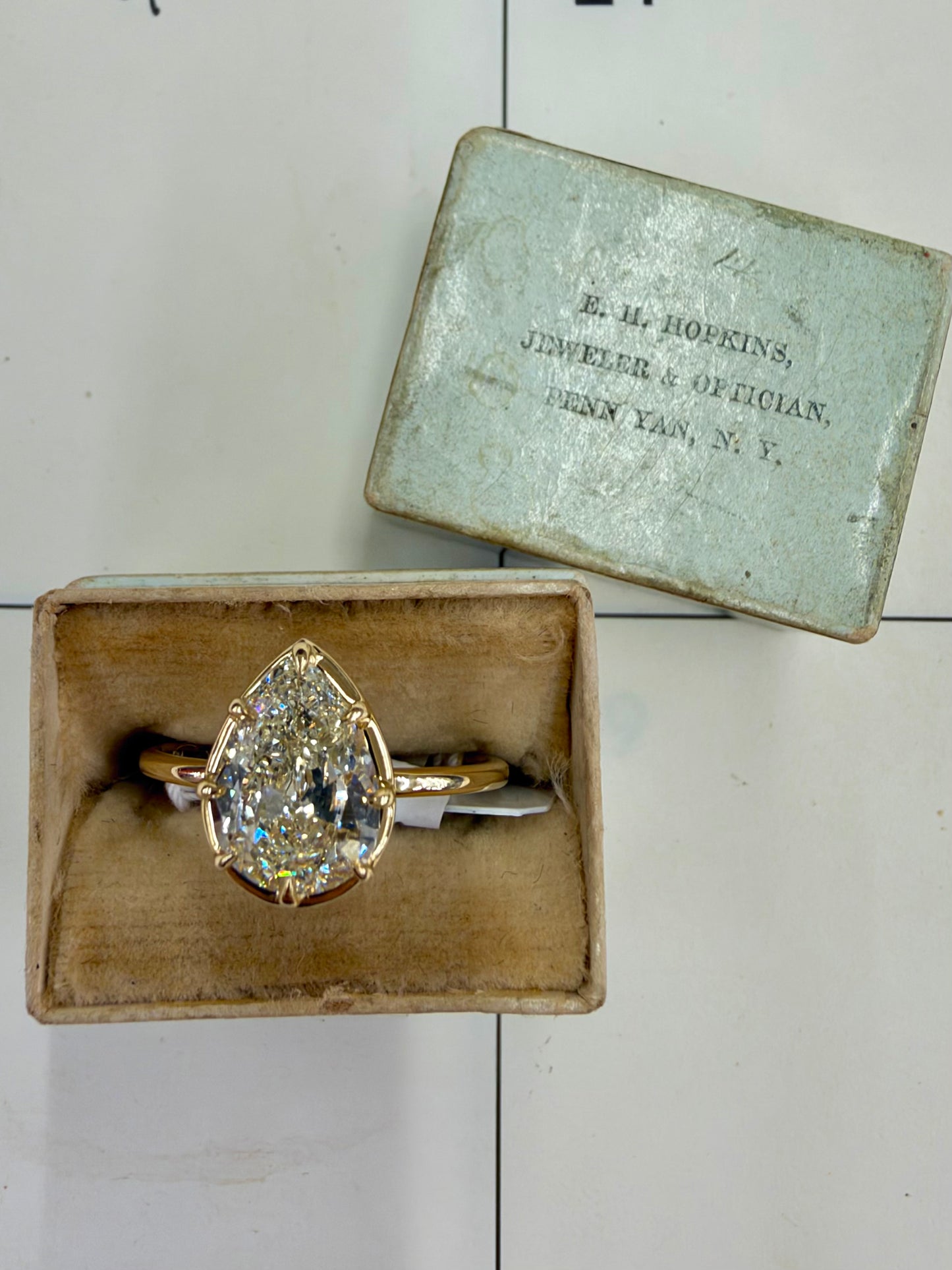 1.74 CT Natural Pear-Shaped Diamond Ring