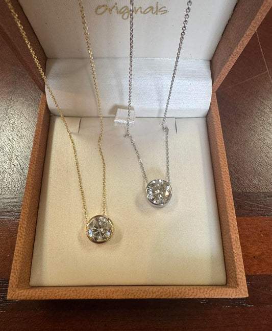 2.30ct lab grown diamond necklace