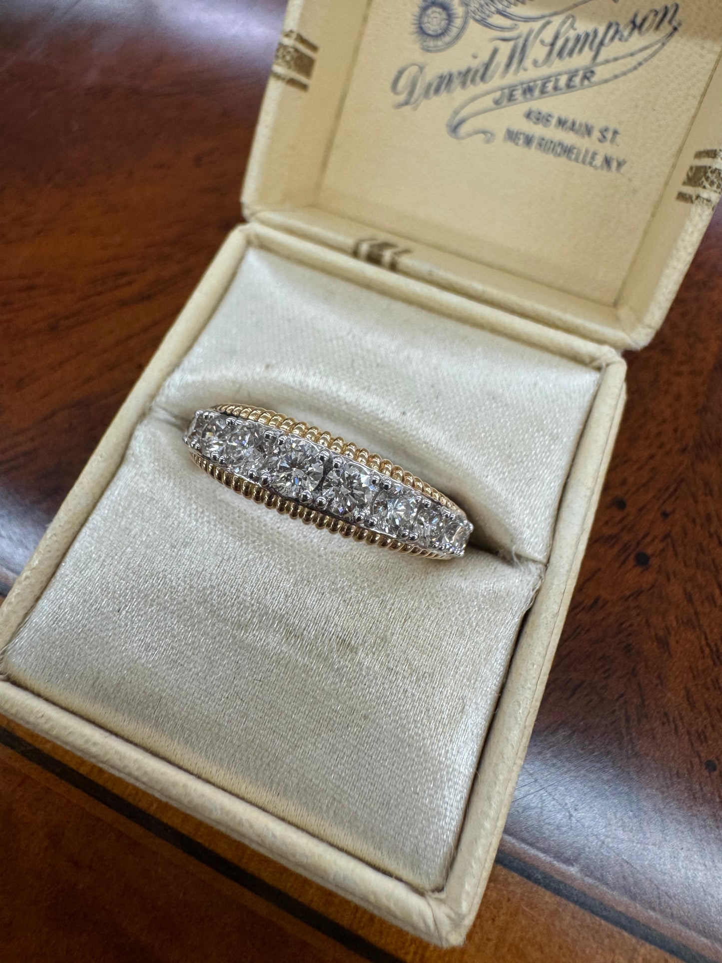 Diamond band
