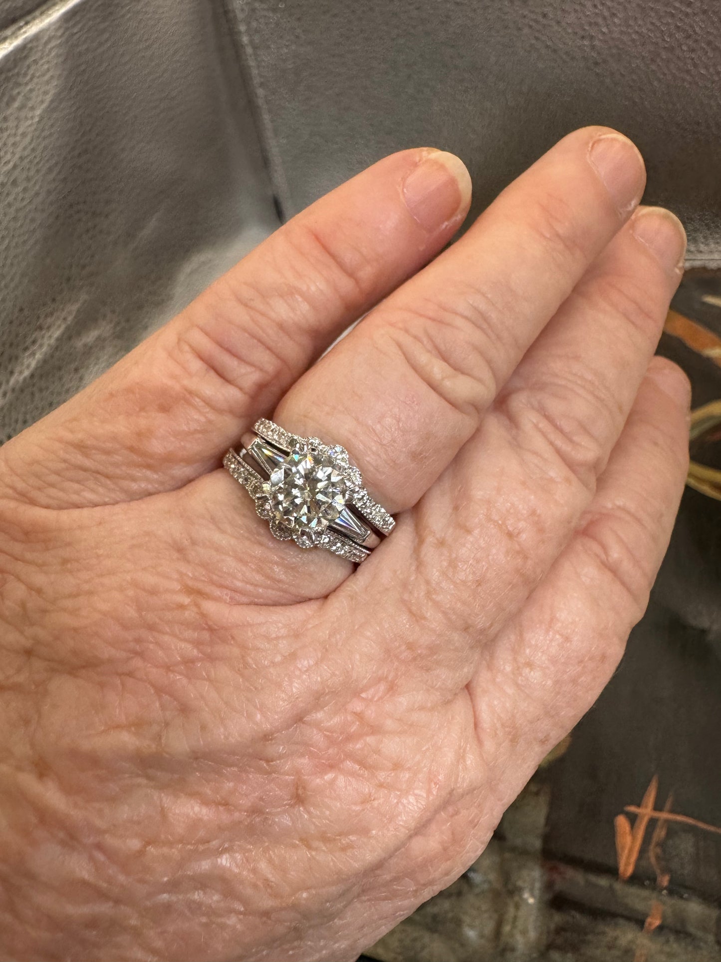 1/4ct Diamond curved bad