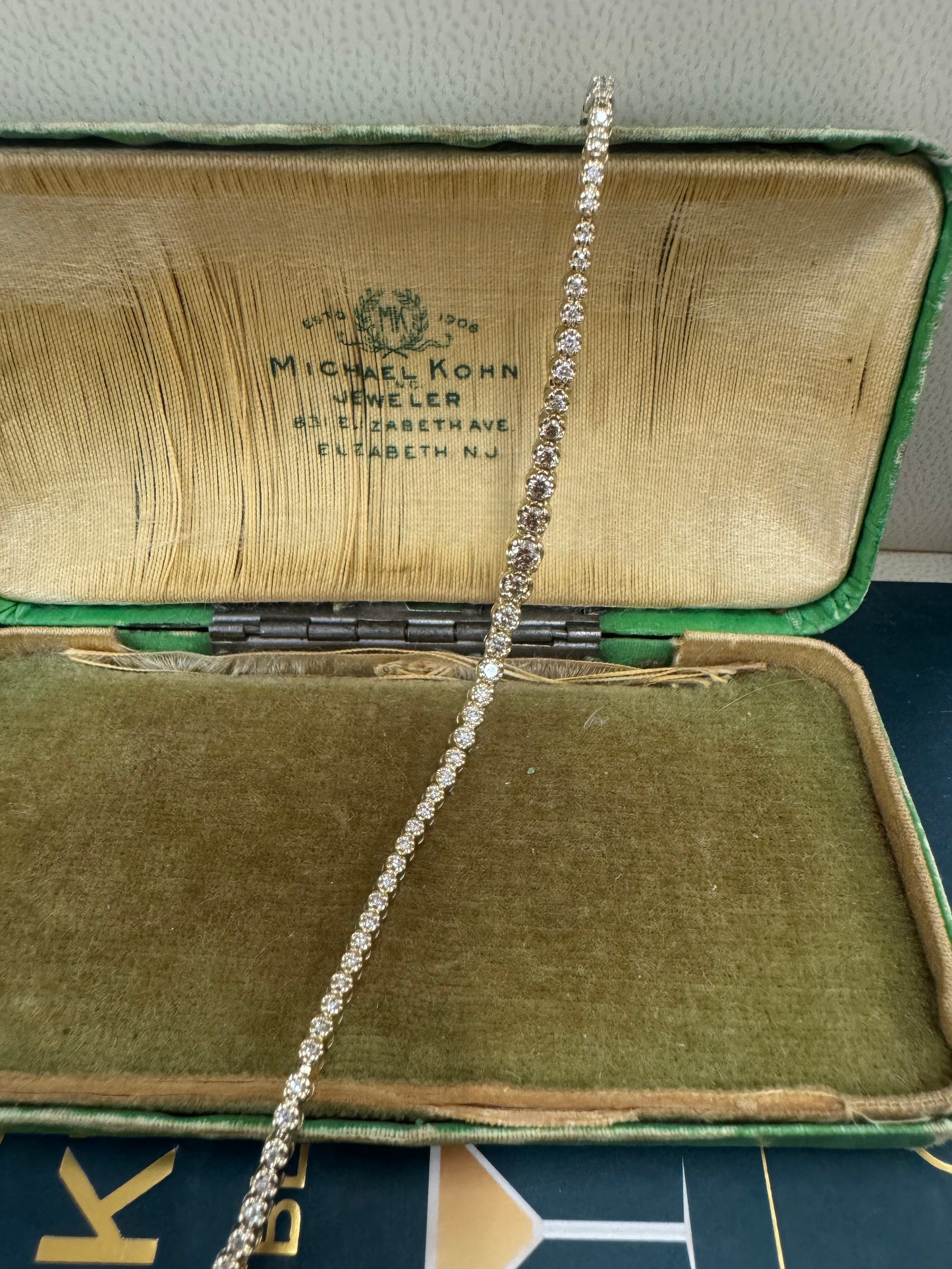 1.01ct Champagne to White Diamond Bracelet