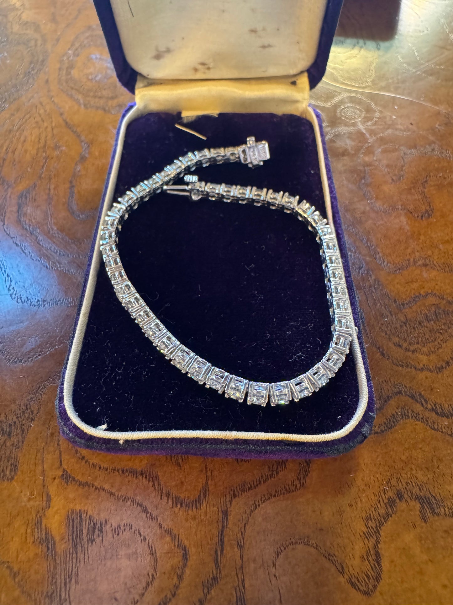 8.54ct Diamond tennis bracelet