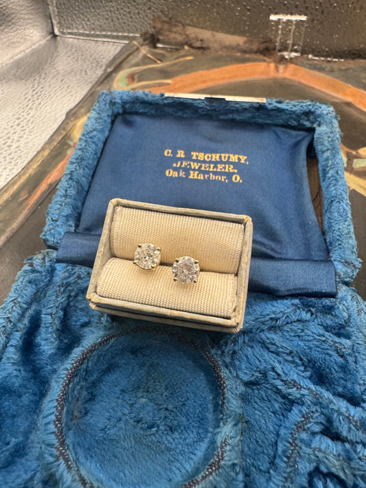 1.35ct Diamond studs