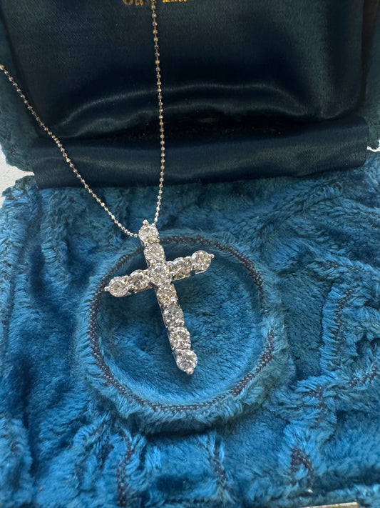 3.35ct Diamond cross