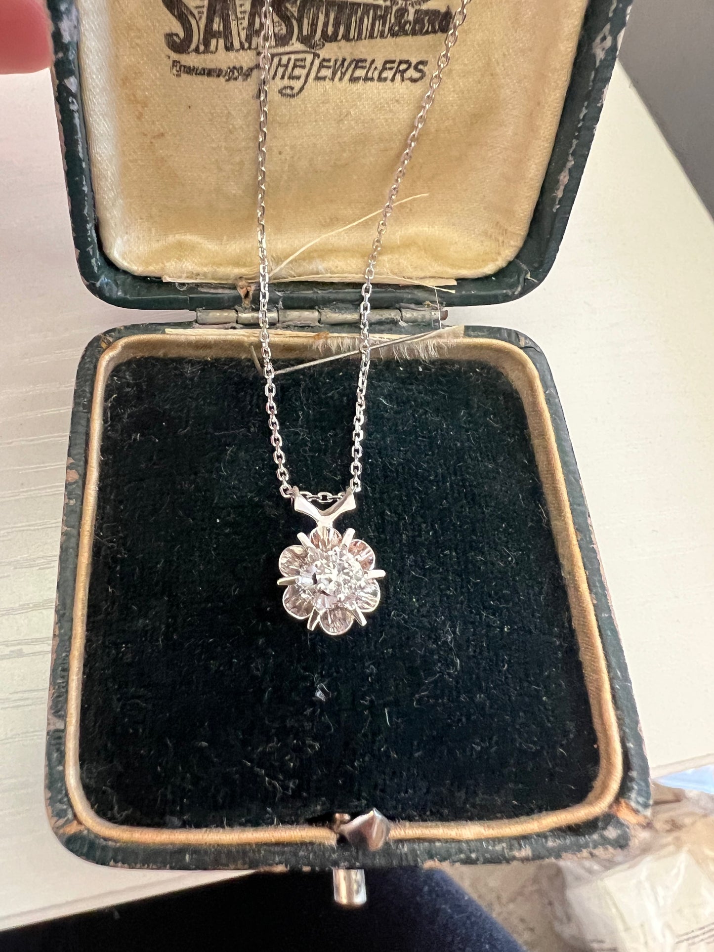 .25ct Diamond Buttercup Pendant